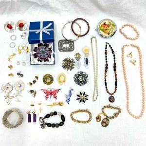 Grandmas 14k and 925 marked Jewelry Box Lot of Brooches pins Earrings rings